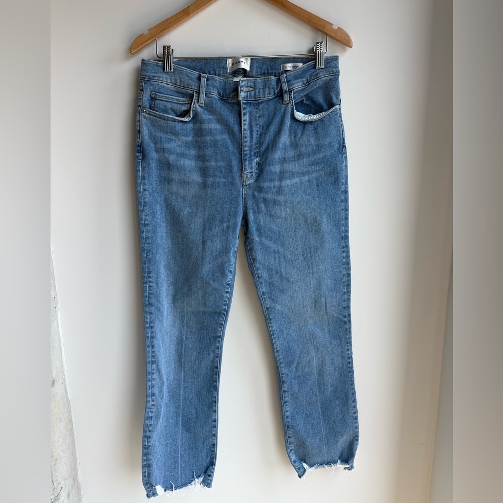 The Frame Size 31 Style "Le High Straight" Women's Jeans
